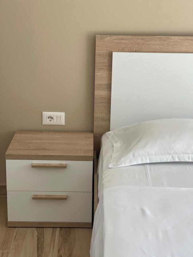 Twentysix Apartment Shkodër 外观 照片